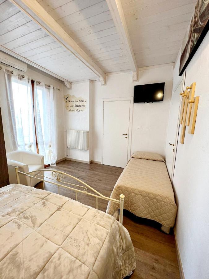 Il Girasole Bed & Breakfast Остуни Екстериор снимка