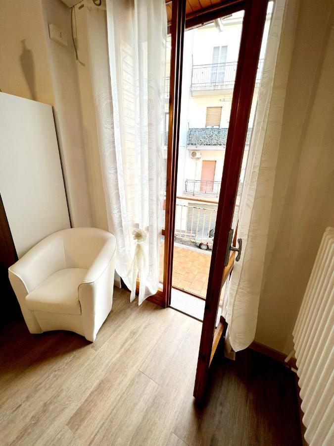 Il Girasole Bed & Breakfast Остуни Екстериор снимка