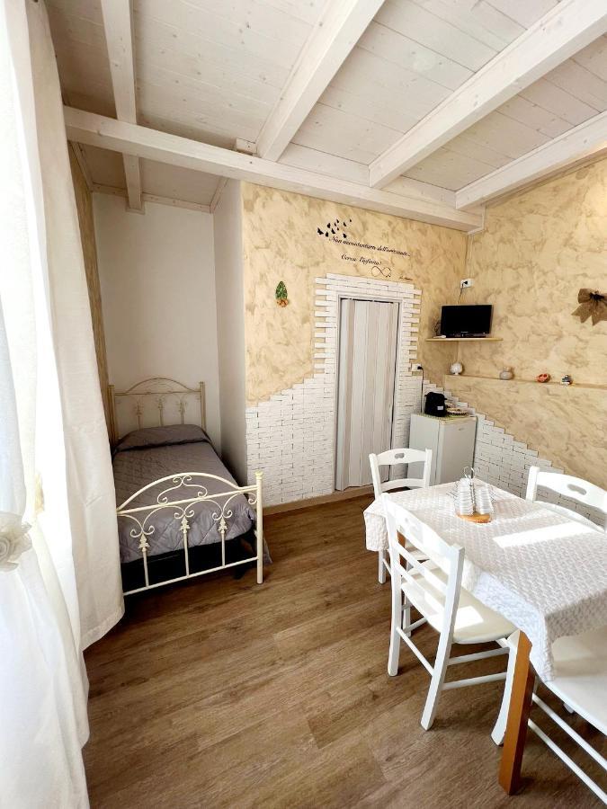 Il Girasole Bed & Breakfast Остуни Екстериор снимка