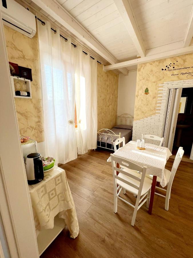 Il Girasole Bed & Breakfast Остуни Екстериор снимка