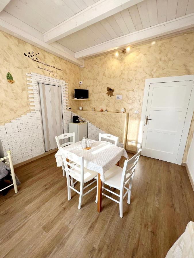 Il Girasole Bed & Breakfast Остуни Екстериор снимка