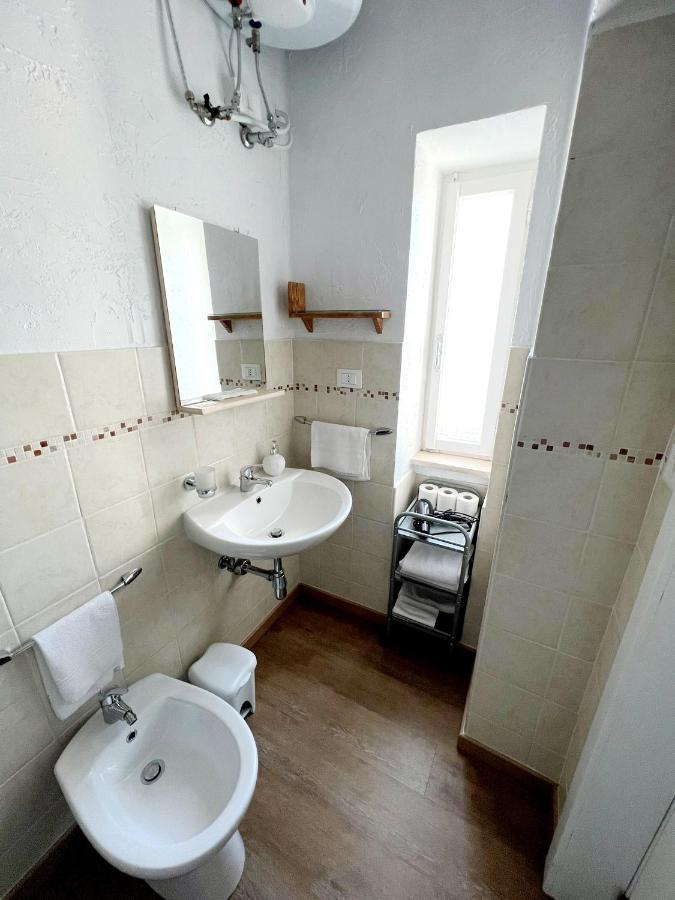 Il Girasole Bed & Breakfast Остуни Екстериор снимка