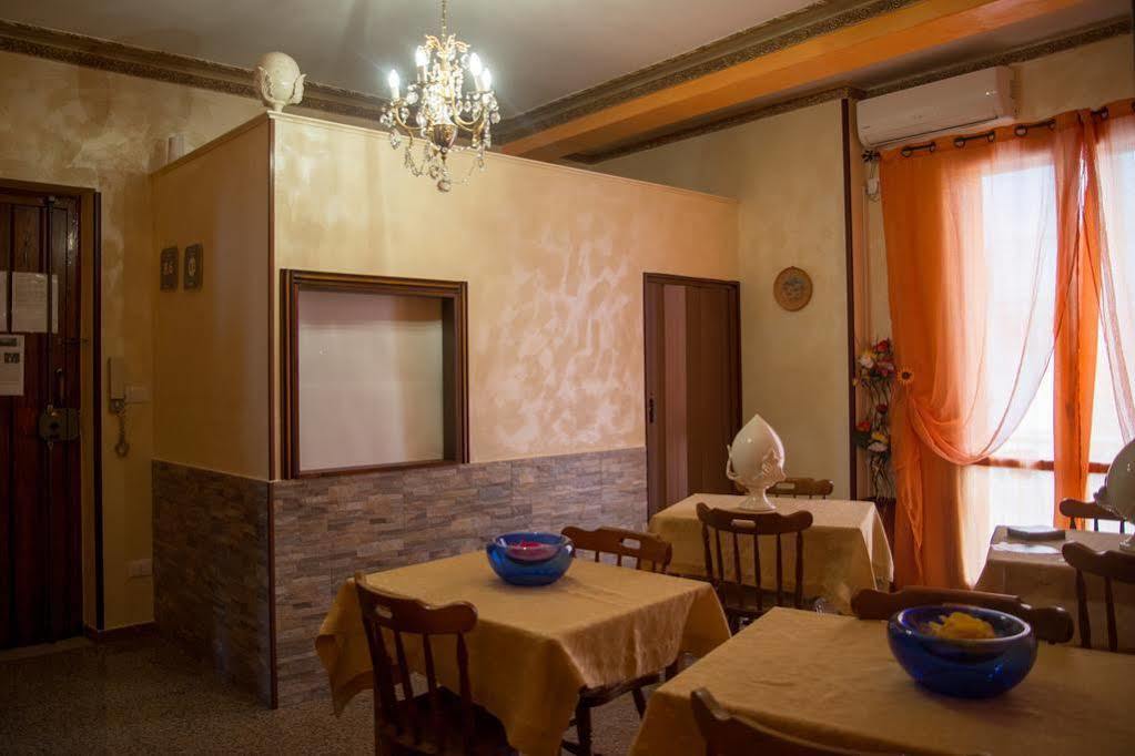 Il Girasole Bed & Breakfast Остуни Екстериор снимка